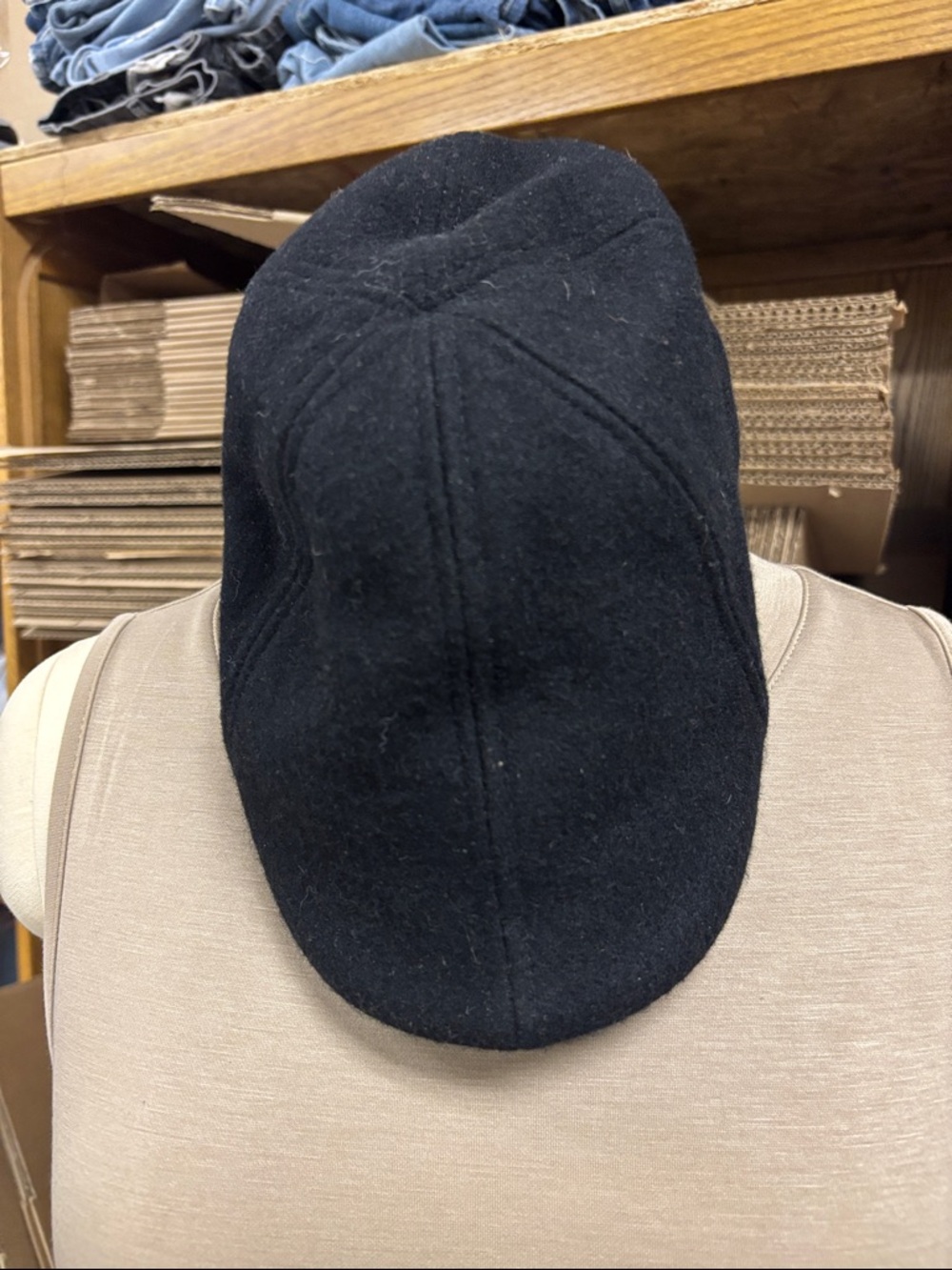Classic Black Wool flat Cap - Men's Hat